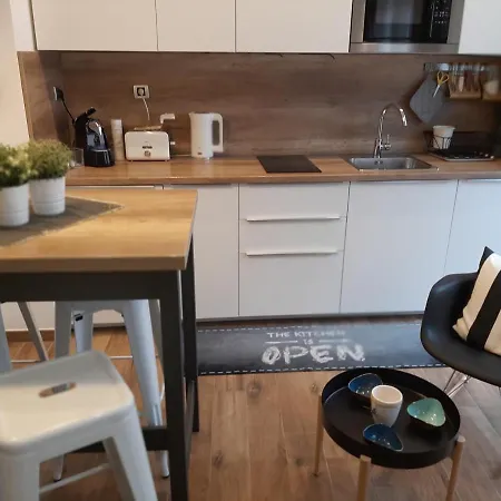 Arena Design With Free Private Parking And With A Terrace *