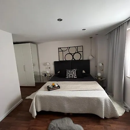 Apartament Arena Design With Free Private Parking And With A Terrace *