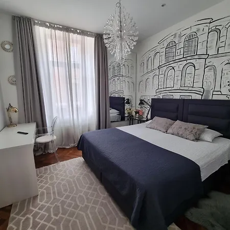 아파트 Arena Design With Free Private Parking And With A Terrace 풀라