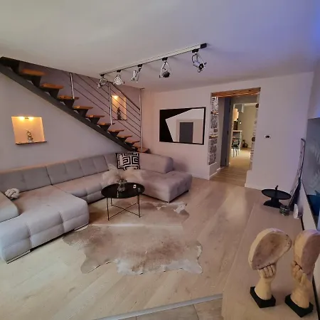 Apartment Arena Design With Free Private Parking And With A Terrace