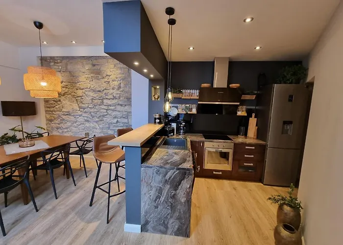 Lejlighed Arena Design With Free Private Parking And With A Terrace Pula