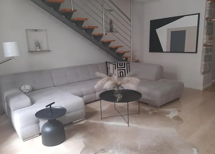 Lejlighed Arena Design With Free Private Parking And With A Terrace Pula